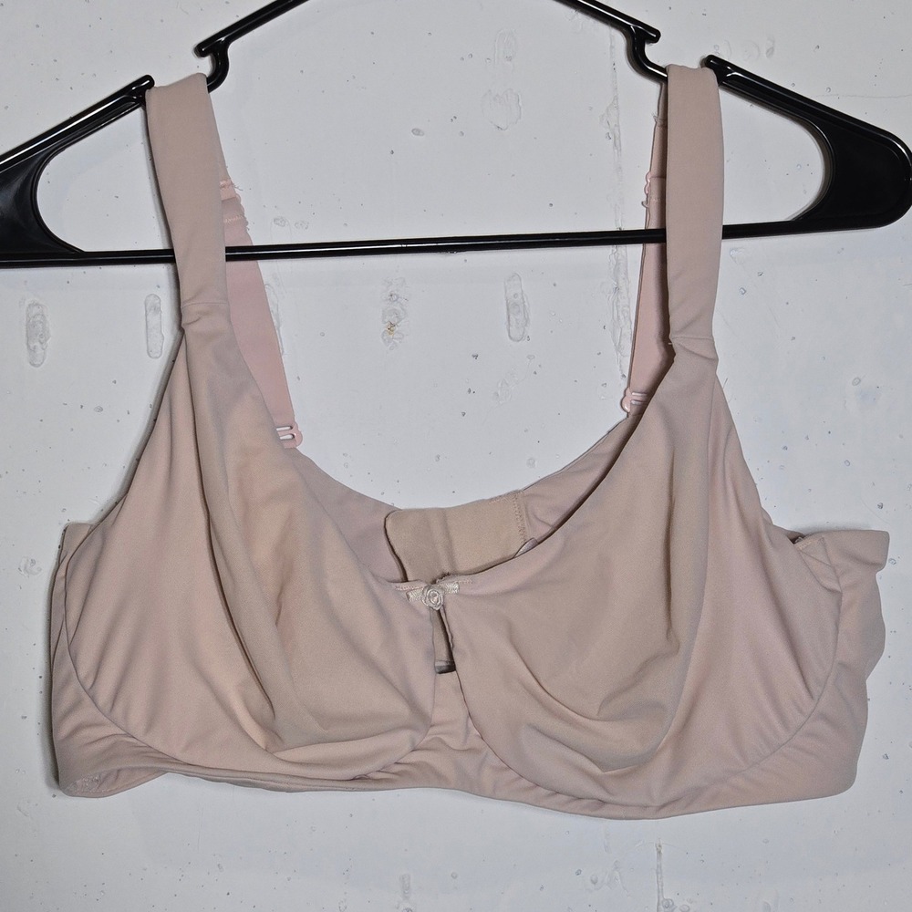 Cacique Unlined Underwire Bra 40DDD Wide Strap Supportive Comfort Neutral